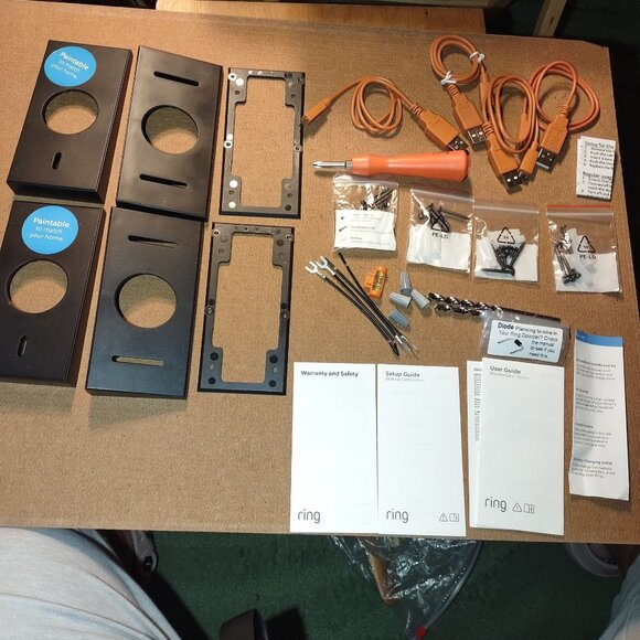 Ring Stick Up Cam Battery Mounting Kit With Tools USB Cables Screws & Setup Guid - Picture 4 of 5